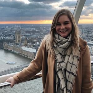 Meet your Posher, Riley